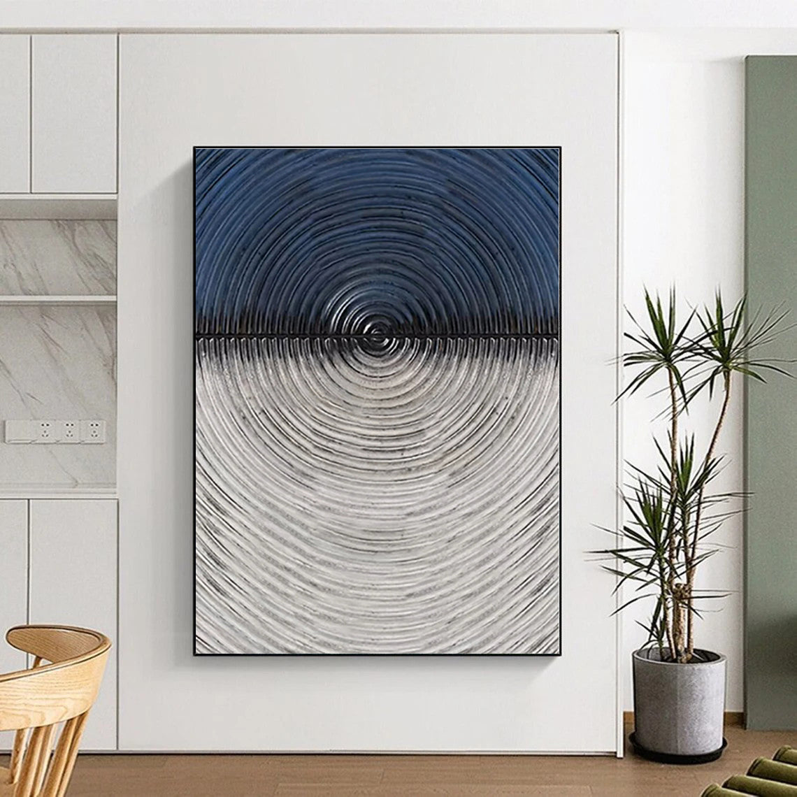 “Black - White Concentric Circles” - Abstract Geometric Painting CT0424