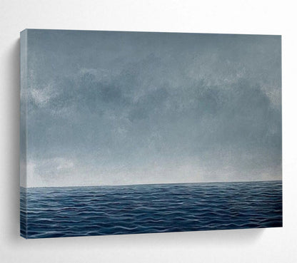 Calm seascape with a smooth horizon and a gradient sky CT1668